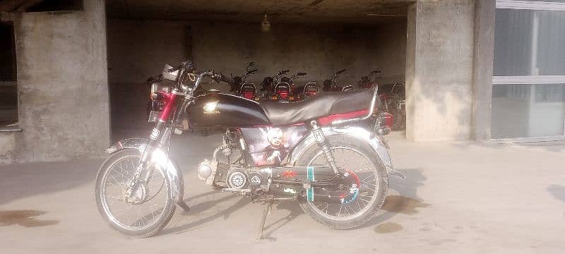 united bike 17 modle rawalpindi number 1