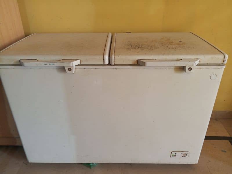 D Freezer for sale in original condition 2