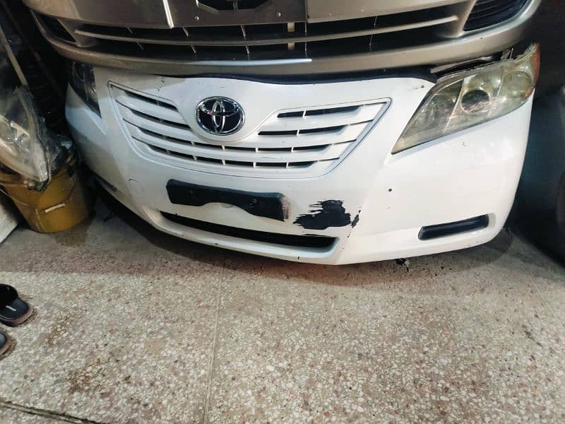 Toyota Camry front Bumper 0