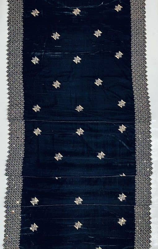 women's velvet Embroided shawl 1