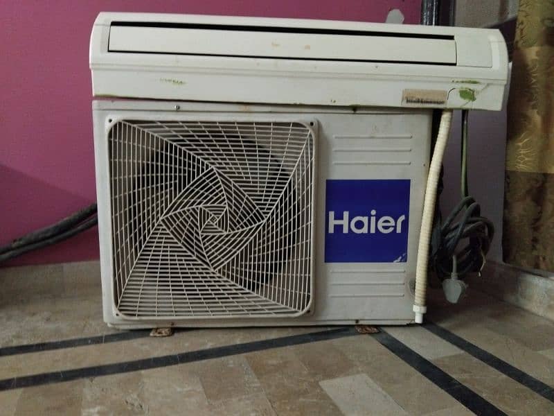 Haier Ac 1.5 ton. Working Condition. 2