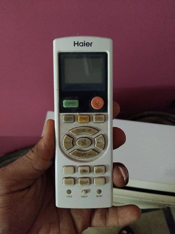 Haier Ac 1.5 ton. Working Condition. 3