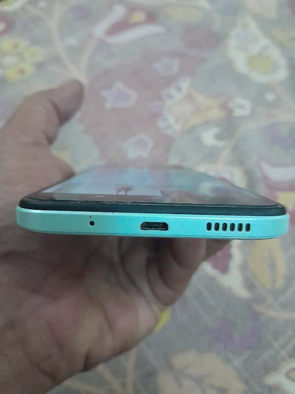 REDMI 12C 4/128 3009468591 JUST LIKE NEW PHONE 2