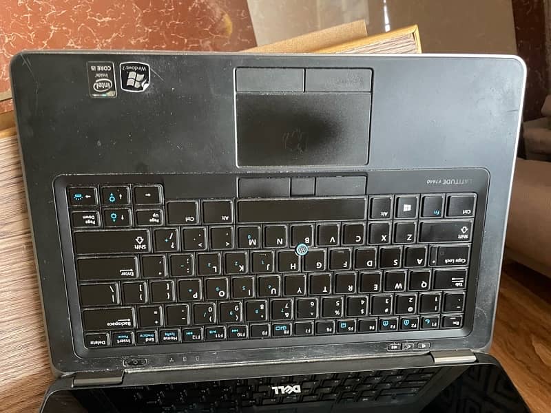 Dell latitude E7440 1