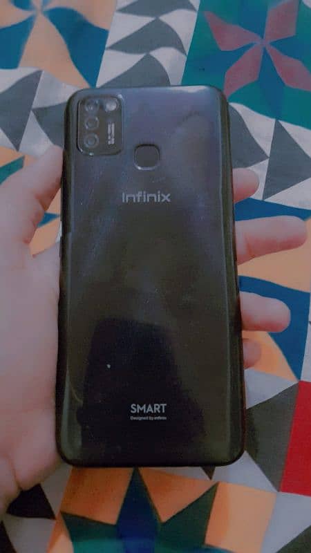 Infinix smart 6 screen broken only 2