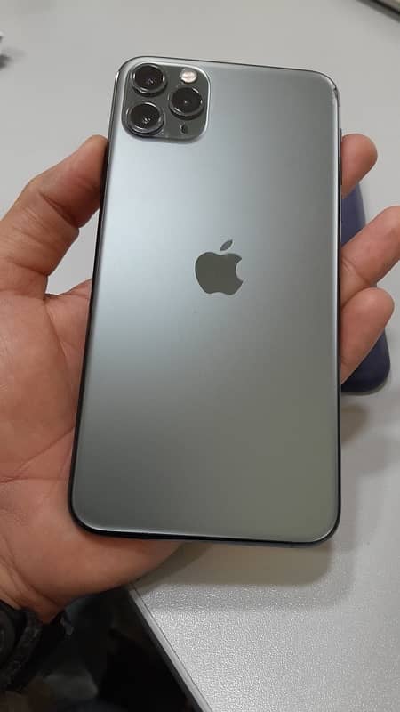 iphone 11 Pro MaX 9