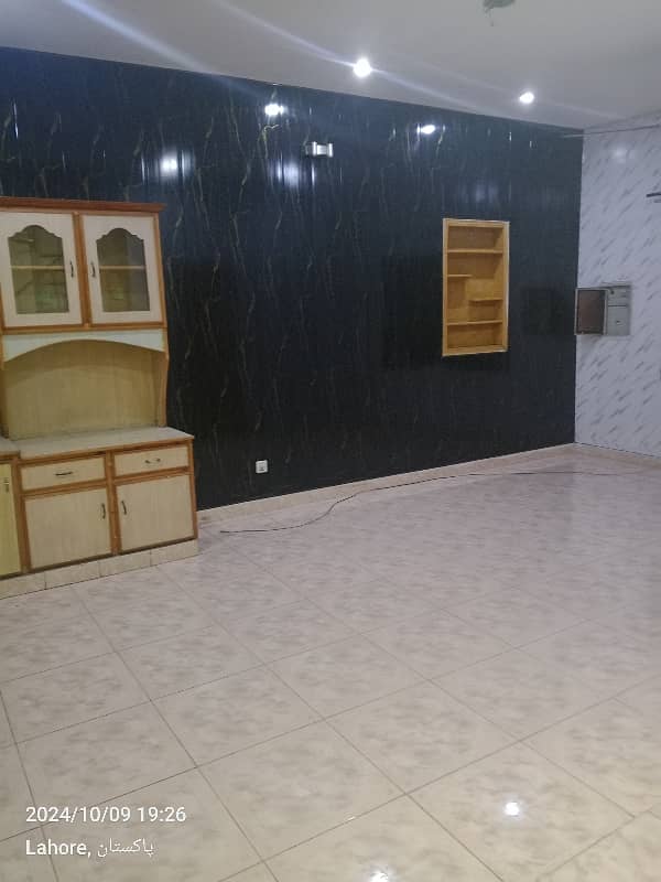 Premium 10 Marla House Is Available For Rent In Wapda Town 0