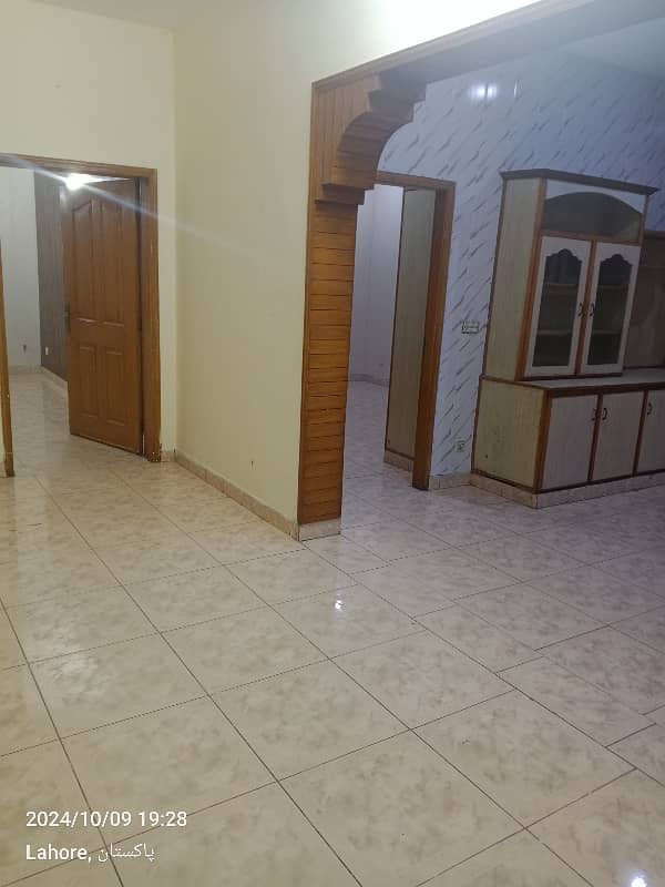 Premium 10 Marla House Is Available For Rent In Wapda Town 8