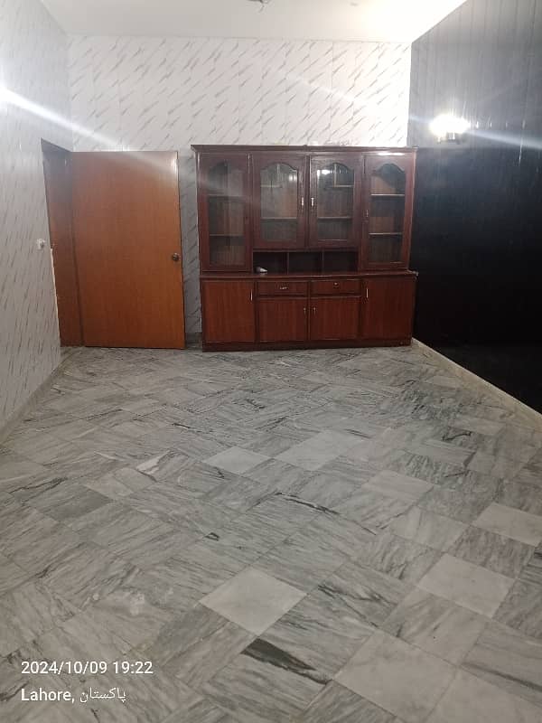 Premium 10 Marla House Is Available For Rent In Wapda Town 28