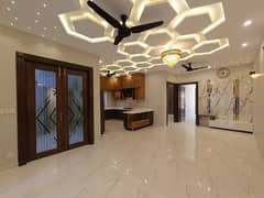 2 Bed Room Beautiful Uper Portion in Gulraiz near Bahria Town 0