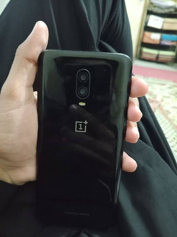 OnePlus 6t 8/128 2