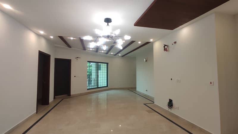 1 Kanal Separate Gate Upper Portion Available For Rent 22