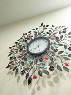 wall clock antic