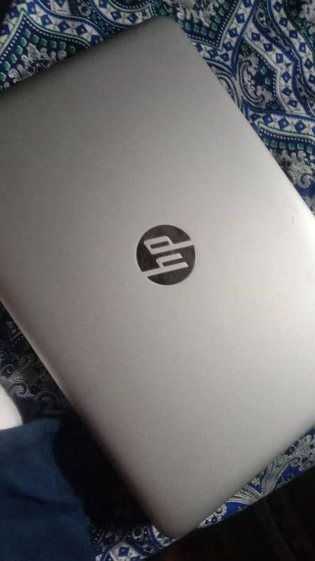 HP Elite book 8+256 i5.6th generation 4