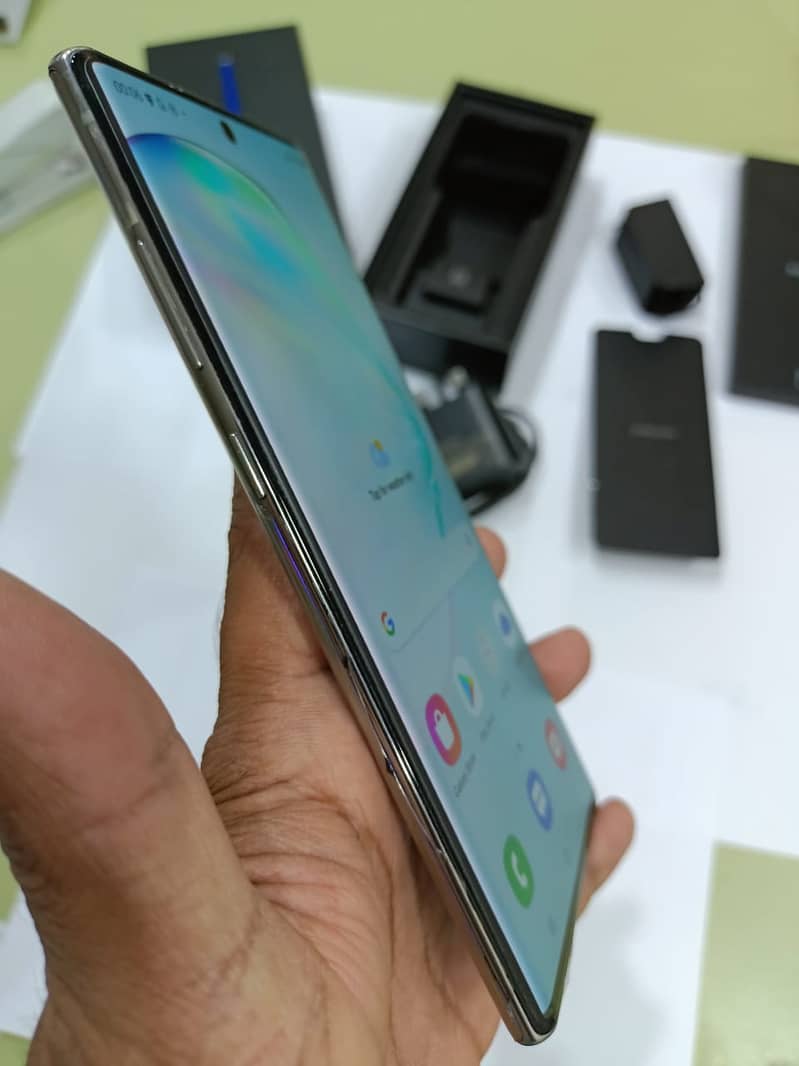 SAMSUNG GALAXY NOTE 10 PLUS 11