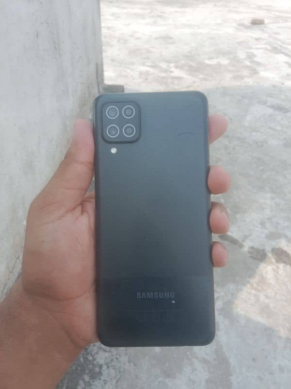 Samsung Galaxy A12 0