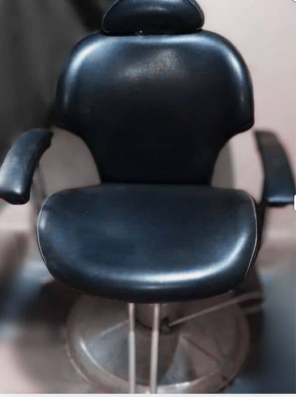 salon chair 2