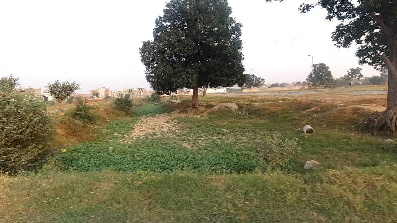 3 Marla Residential Plot Available For Sale In New Amir Town 12