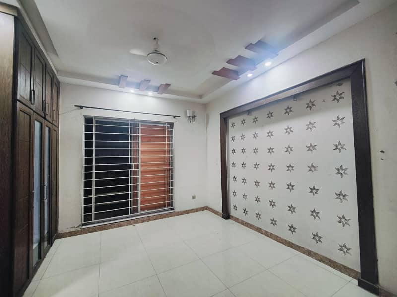 10 Marla House Available For Rent Near Bahria School in Overseas A Block Bahria Town Lahore 25