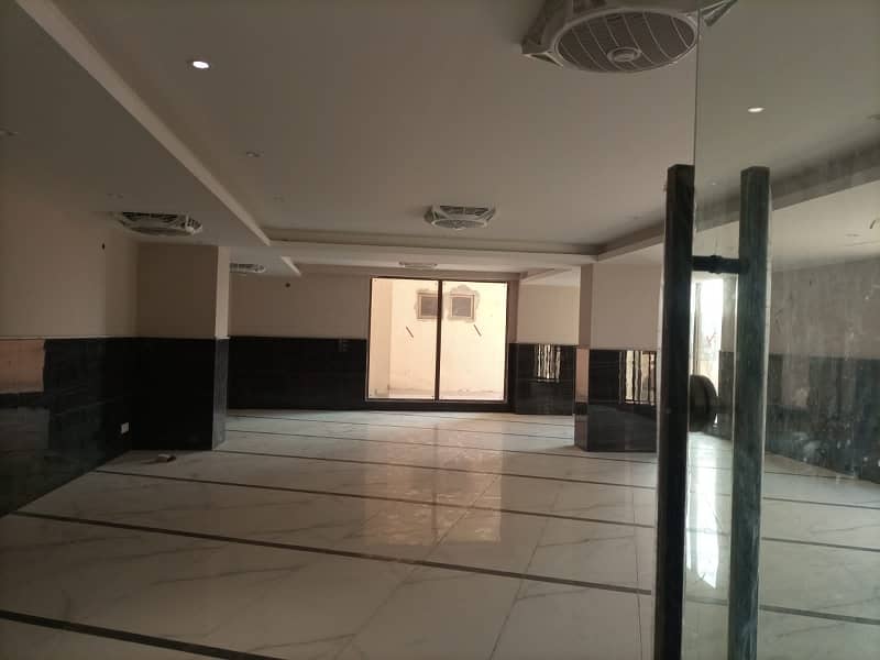 A Prime Location Shop Of 231 Square Feet In Chapal Courtyard 2