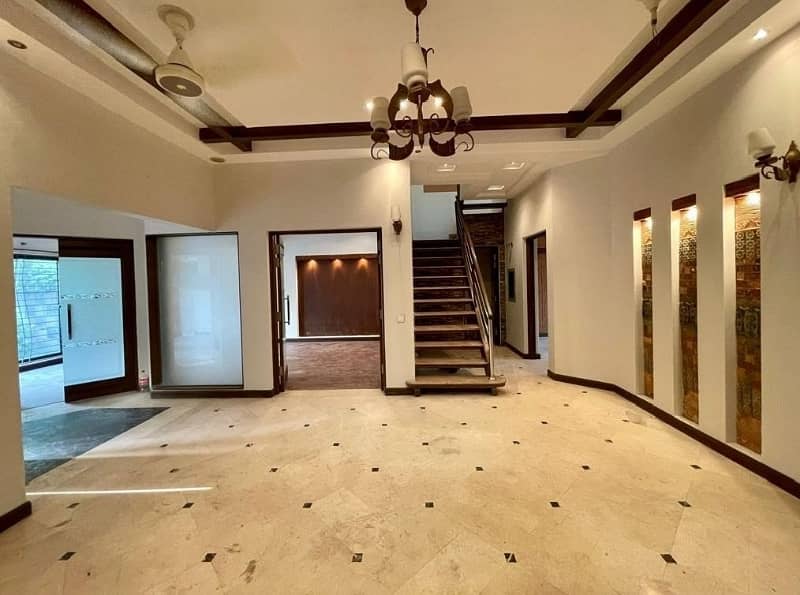 10 Marla Out Class Full House For Sale In DHA Phase 2 ,Block V, Lahore. 1