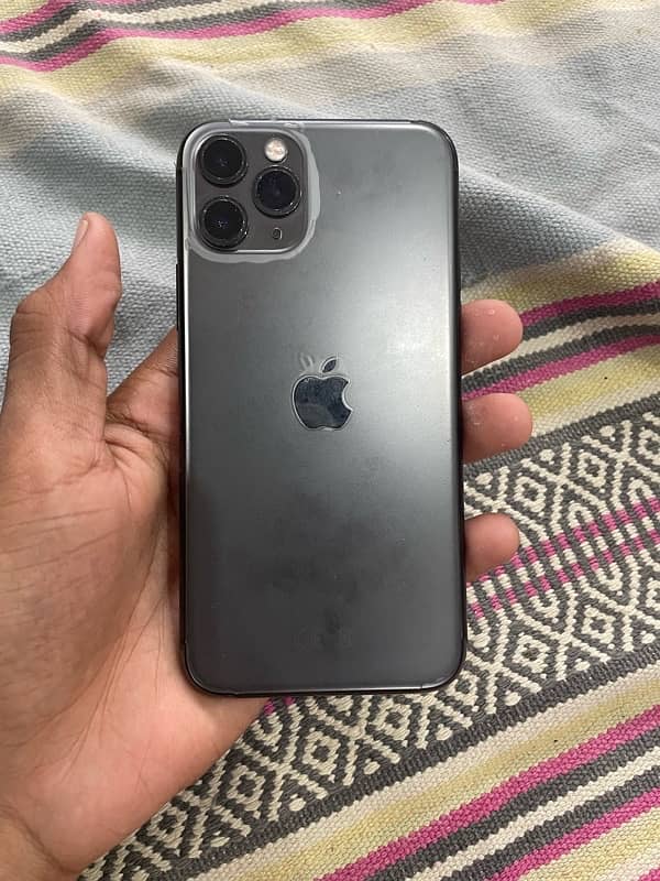 iPhone 11pro factory unlock 2