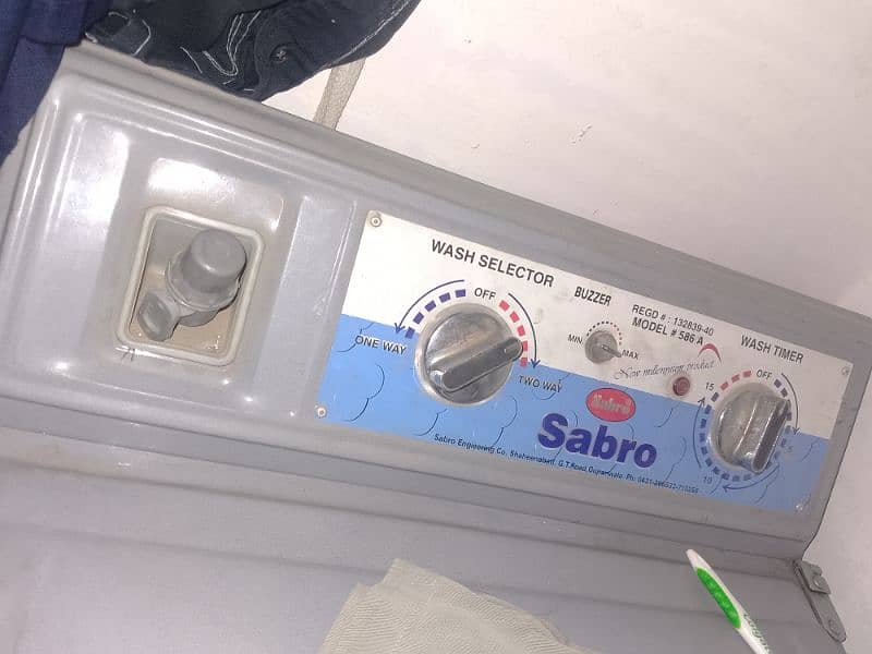 Sabro washing machine new condition 4