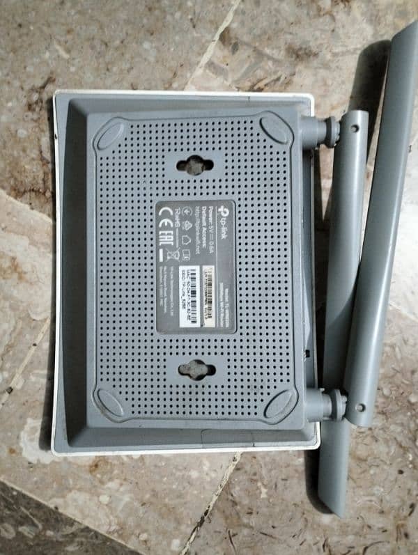 wifi router TL-WR820N 3