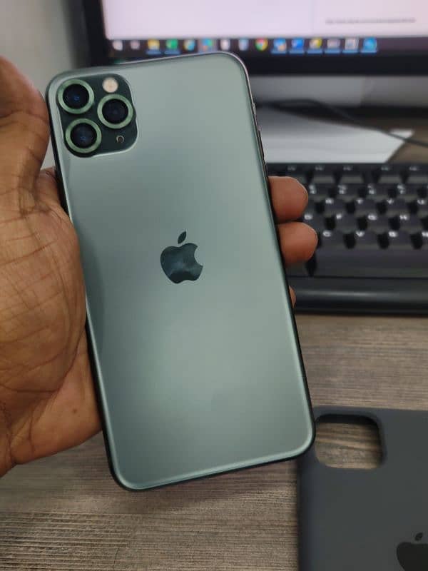 IPHONE 11 PRO MAX| 256 GB| LLA| Non-PTA Jv| 12