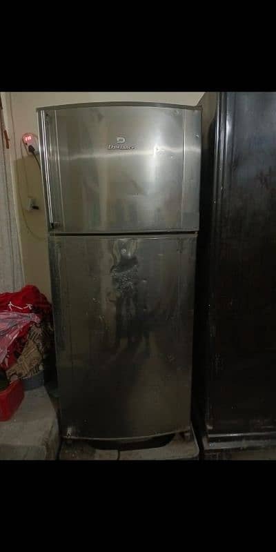 medium size dawlance fridge 1