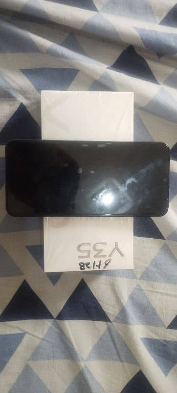 vivo Y35 (6+128)for sale in lush condition 1