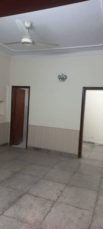 Lower Portion For Rent In Johar Town Block F-2 6