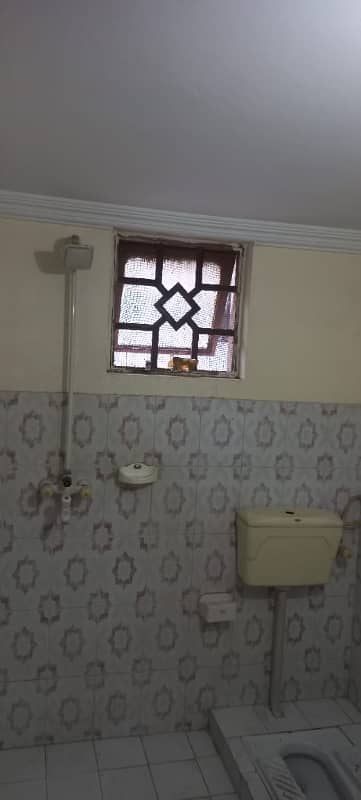 Lower Portion For Rent In Johar Town Block F-2 11