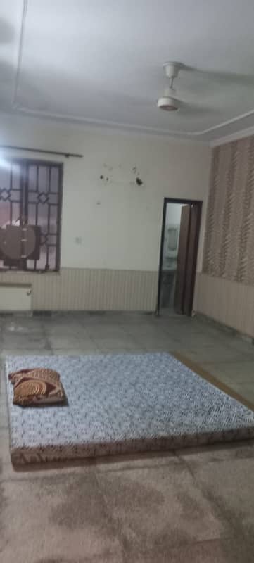 Lower Portion For Rent In Johar Town Block F-2 15