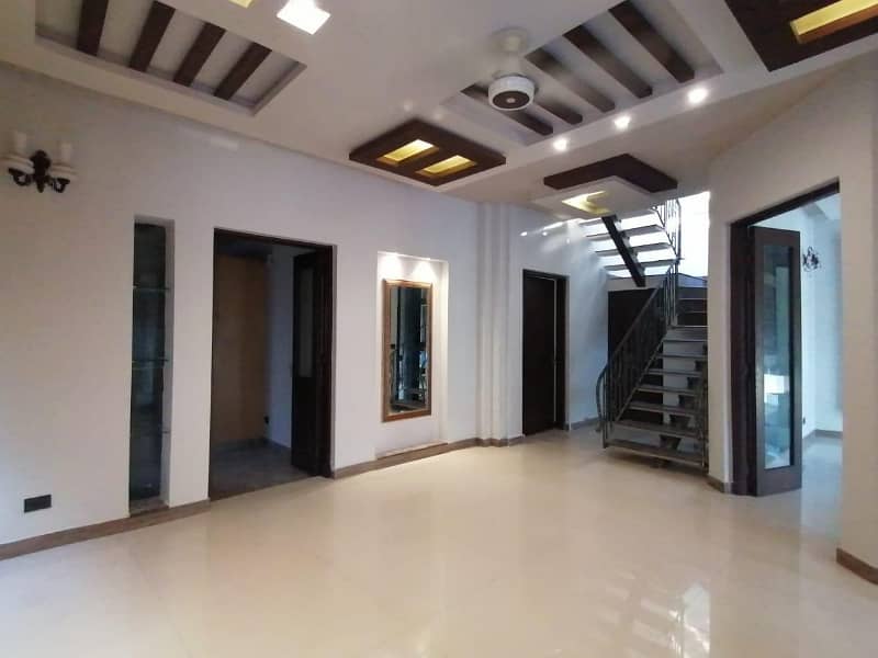 10 Marla Luxury Full House For Sale In DHA Phase 1,Block P, Lahore. 8