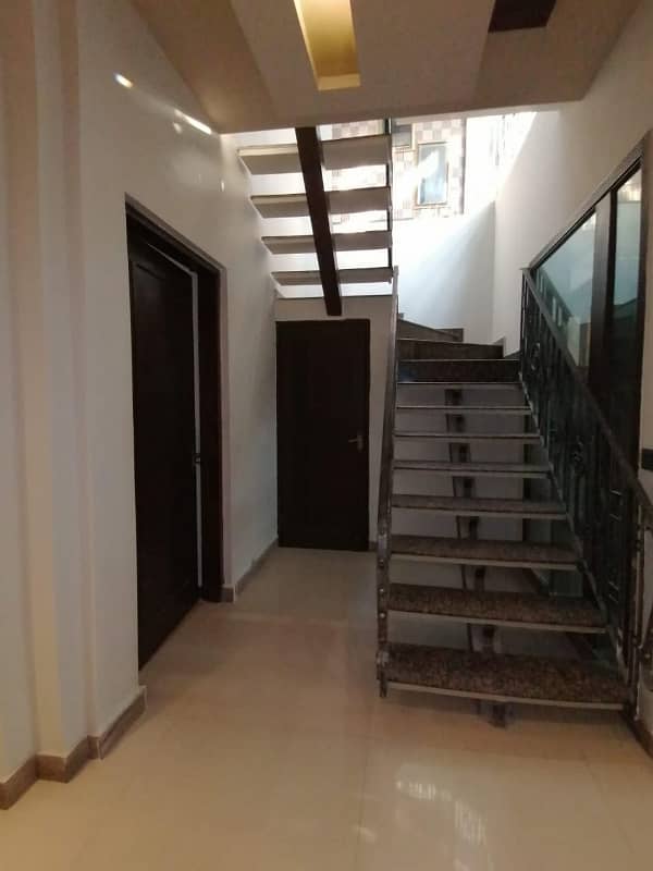 10 Marla Luxury Full House For Sale In DHA Phase 1,Block P, Lahore. 16