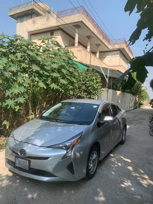 Toyota Prius 2016 5