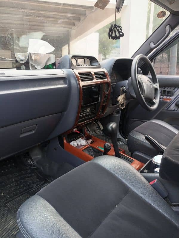 Toyota Prado  Automatic 4 by 4 sunroof and Turbo on model 2007 10