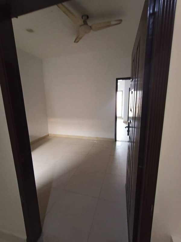 2 floor apartment 1 bedroom attach bathroom TV lounch kitchen 6