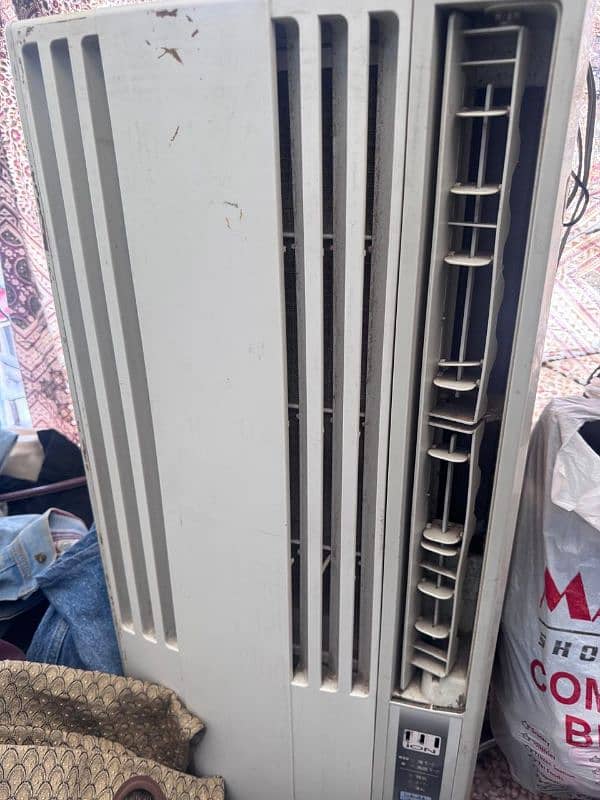 portable Japanese AC for sale urgently with staplizer 2