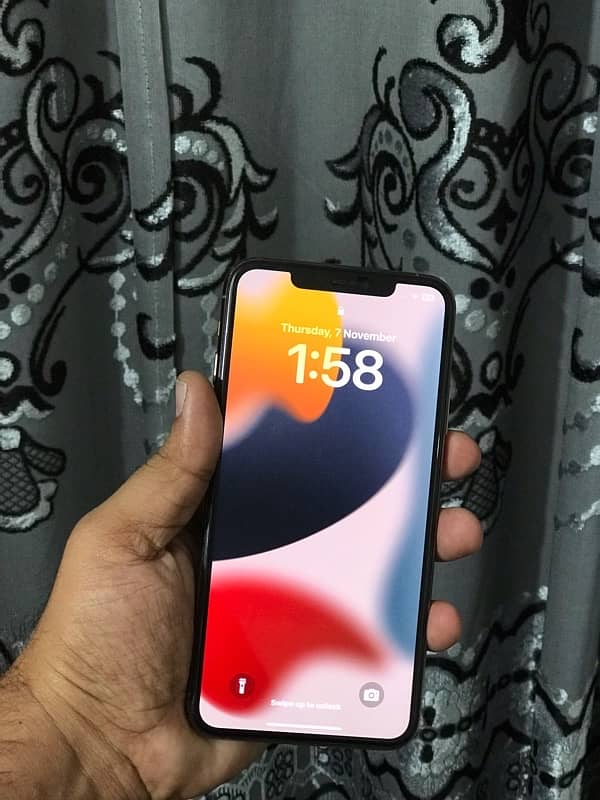 iphone 11 Pro Max Non PTA {JV} 64 GB All Ok Battery Helth 80% 3