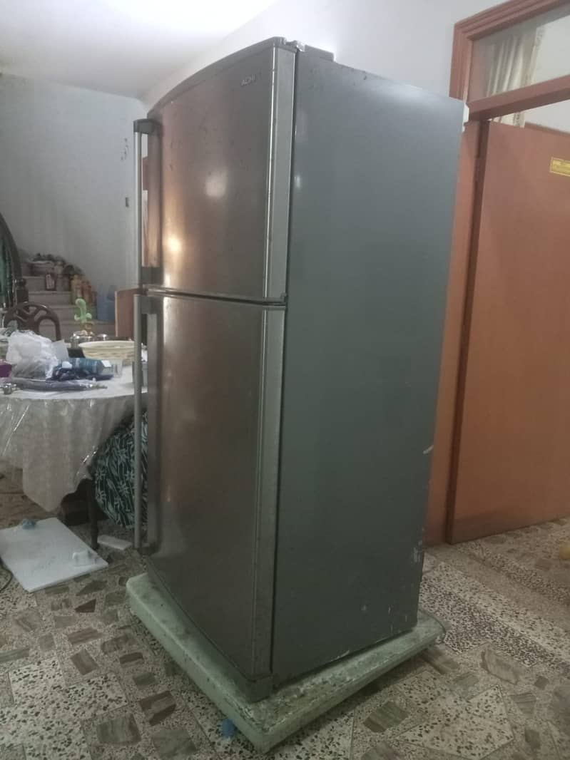 Hitachi Refrigerator 5