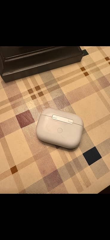 Airpods pro 10/10 with box all ok 6