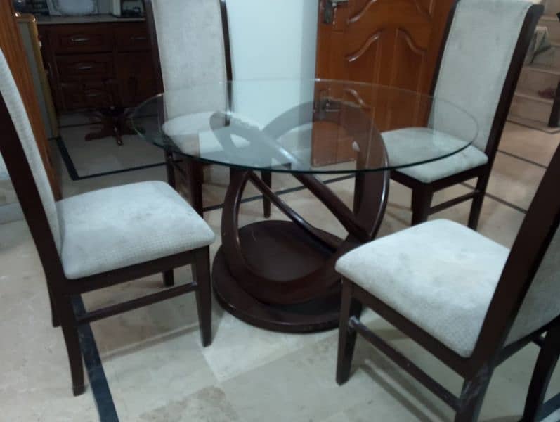 Dinning Table with 4 Chairs 3