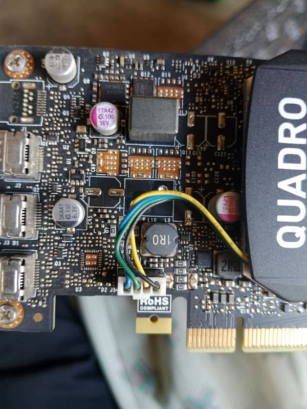 QUADRO P400 2Gb DDR5 64 Bit In New condition 7