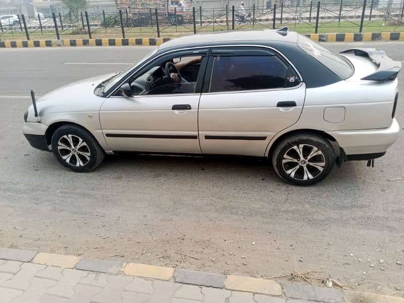 Suzuki Baleno 2004 7