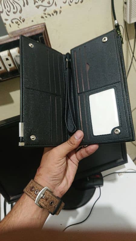 Bussiness Bifold Long card Holder Wallet for Men with zipper in Black 4