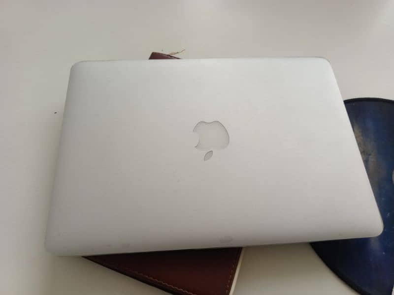 MacBook pro 2015 model(256gb) 2