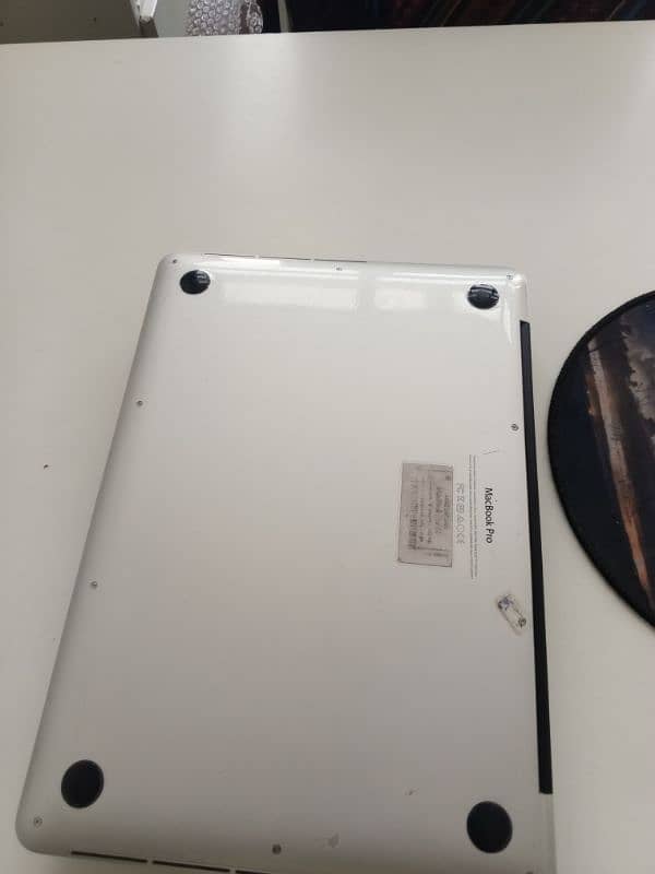 MacBook pro 2015 model(256gb) 3