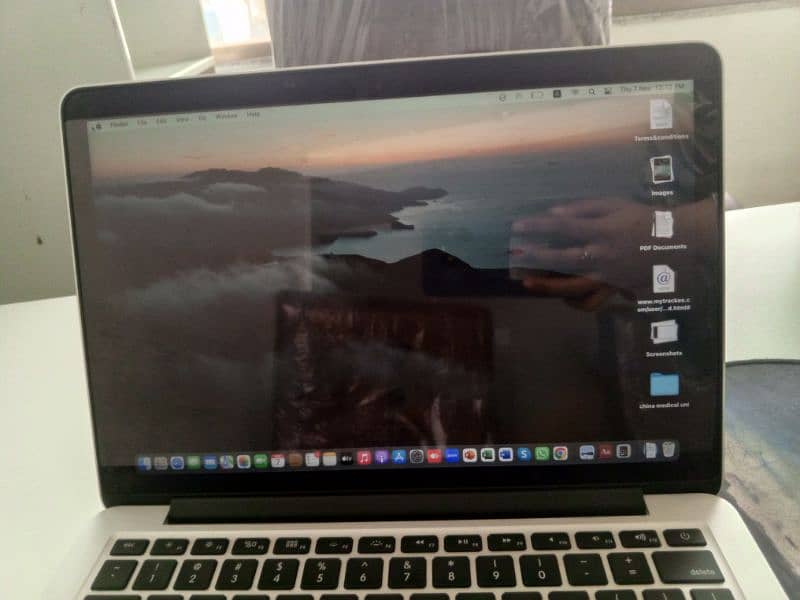 MacBook pro 2015 model(256gb) 4